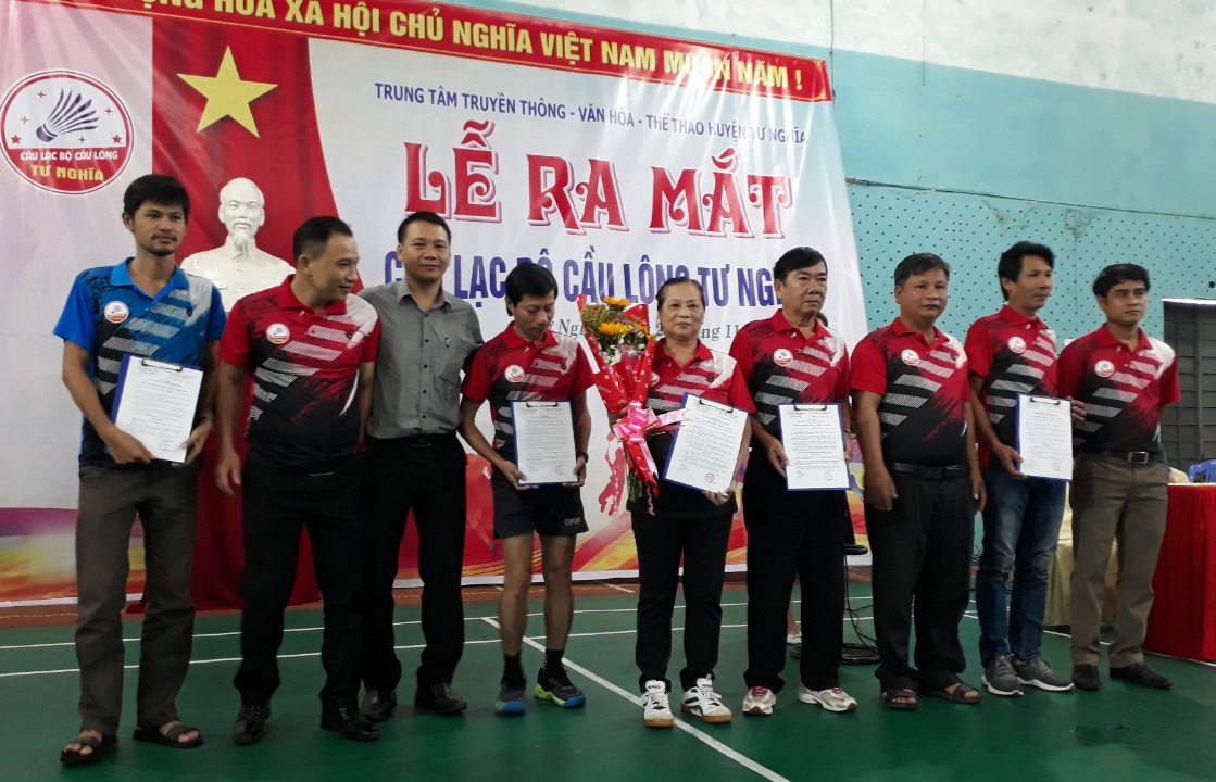 Tư Nghĩa tổ chức giải Cầu lông truyền thống và ra mắt Câu lạc bộ Cầu lông Tư Nghĩa