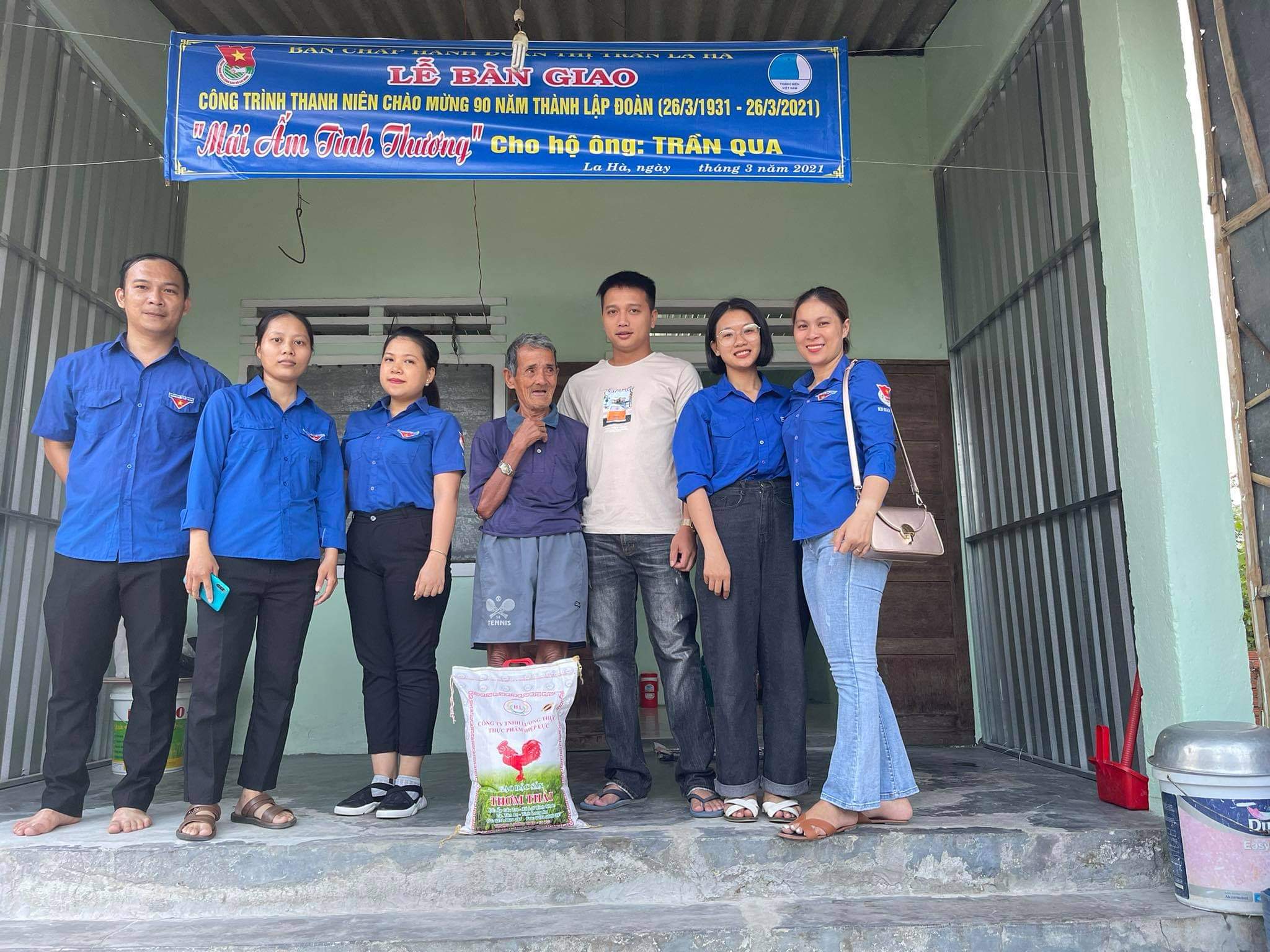 Đoàn thanh niên thị trấn La Hà tổ chức nghiệm thu công trình “ Mái ấm tình thương”