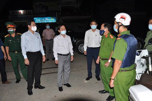 HĐND tỉnh Quảng Ngãi khảo sát việc thực hiện công tác phòng, chống dịch Covid-19 tại huyện Tư Nghĩa