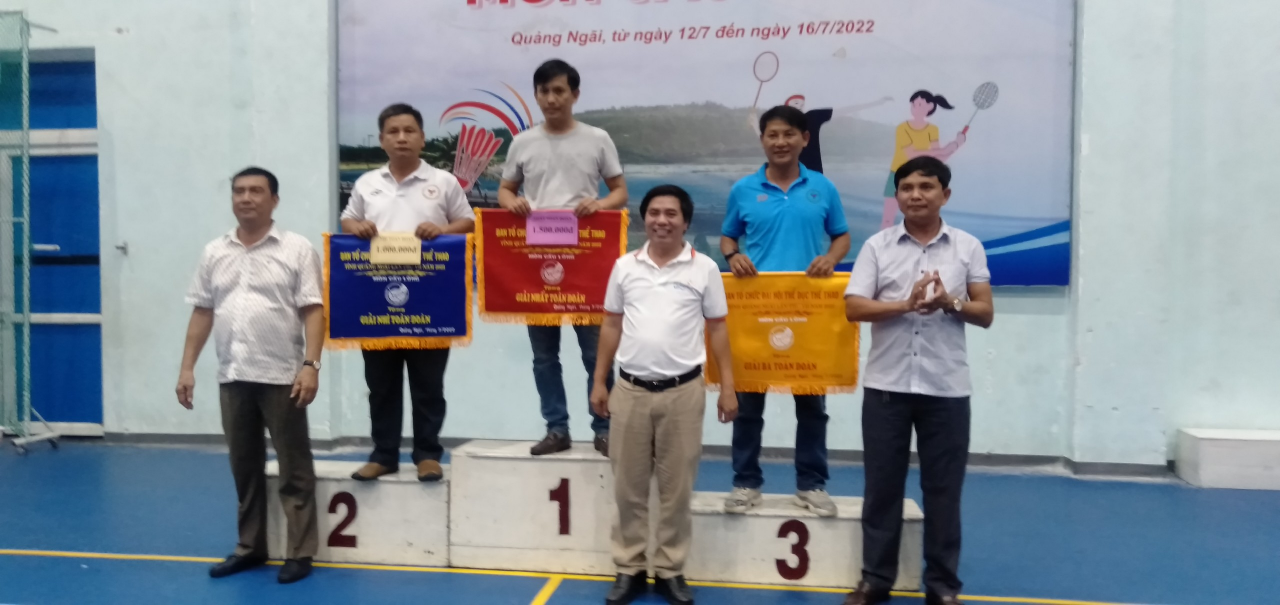 Tư Nghĩa: giành giải nhì toàn đoàn môn cầu lông trong chương trình Đại hội TDTT tỉnh Quảng Ngãi lần thứ VII năm 2022