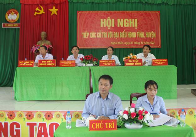 HĐND 2 cấp tỉnh và huyện tiếp xúc cử tri ở xã Nghĩa Điền và thị trấn La Hà