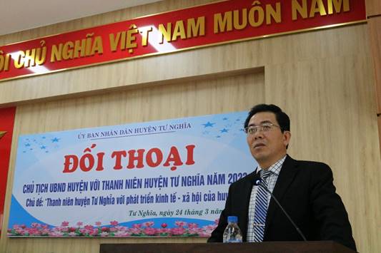 Chủ tịch UBND huyện Tư Nghĩa Nguyễn Đăng Vinh đối thoại với thanh niên năm 2023