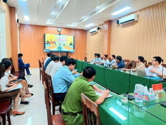 Phó Chủ tịch UBND huyện Tư Nghĩa dự phiên họp thứ tư của Ban chỉ đạo cải cách hành chính của Chính phủ