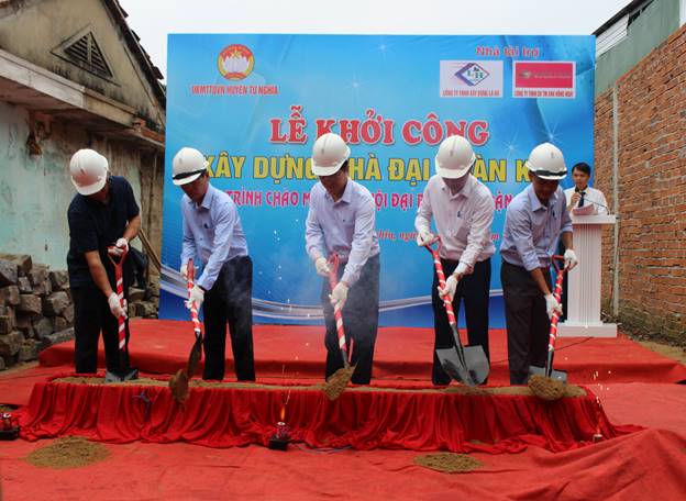 Lễ khởi công xây dựng nhà Đại đoàn kết trên địa bàn huyện Tư Nghĩa
