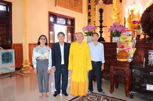 Phó Chủ tịch UBND huyện Tư Nghĩa Trần Thiên Thanh thăm, chúc Tết các tổ chức tôn giáo nhân dịp Tết Nguyên đán Giáp Thìn năm 2024