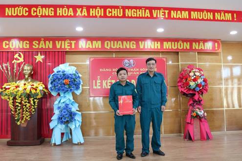 Tư Nghĩa kết nạp Đảng viên trong dân quân tự vệ và dự bị động viên nhân kỷ niệm 94 năm ngày thành lập Đảng Cộng sản Việt Nam