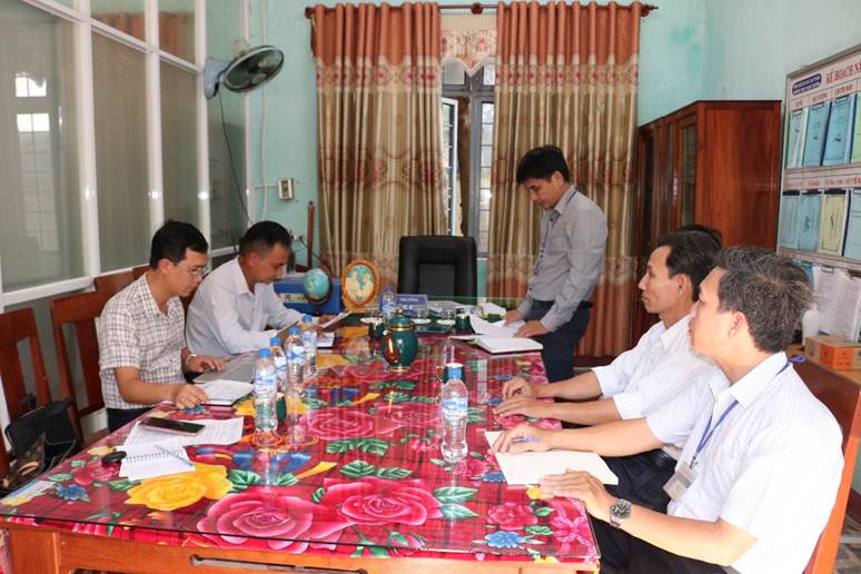 Đoàn giám sát HĐND huyện Tư Nghĩa khảo sát về việc triển khai thực hiện Đề án Chuyển đổi số, giai đoạn 2023 - 2024