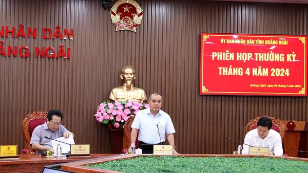 UBND tỉnh họp phiên thường kỳ tháng 4 năm 2024