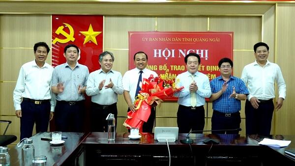 Ông Lê Văn Vin giữ chức Phó Trưởng Ban Dân tộc tỉnh