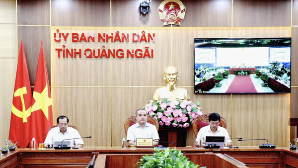 Hội nghị chuyên đề “Nâng cao hiệu quả cung cấp và sử dụng dịch vụ công trực tuyến”