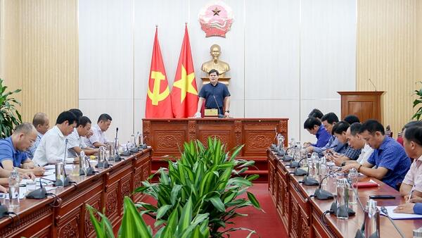 UBND tỉnh họp cho ý kiến một số nội dung liên quan đến dự án Đường cao tốc đoạn Quảng Ngãi – Hoài Nhơn