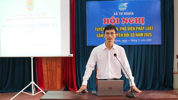 HỘI LIÊN HIỆP PHỤ NỮ XÃ TƯ NGHĨA TUYÊN TRUYỀN, PHỔ BIẾN PHÁP LUẬT GẮN VỚI CHUYỂN ĐỔI SỐ NĂM 2025